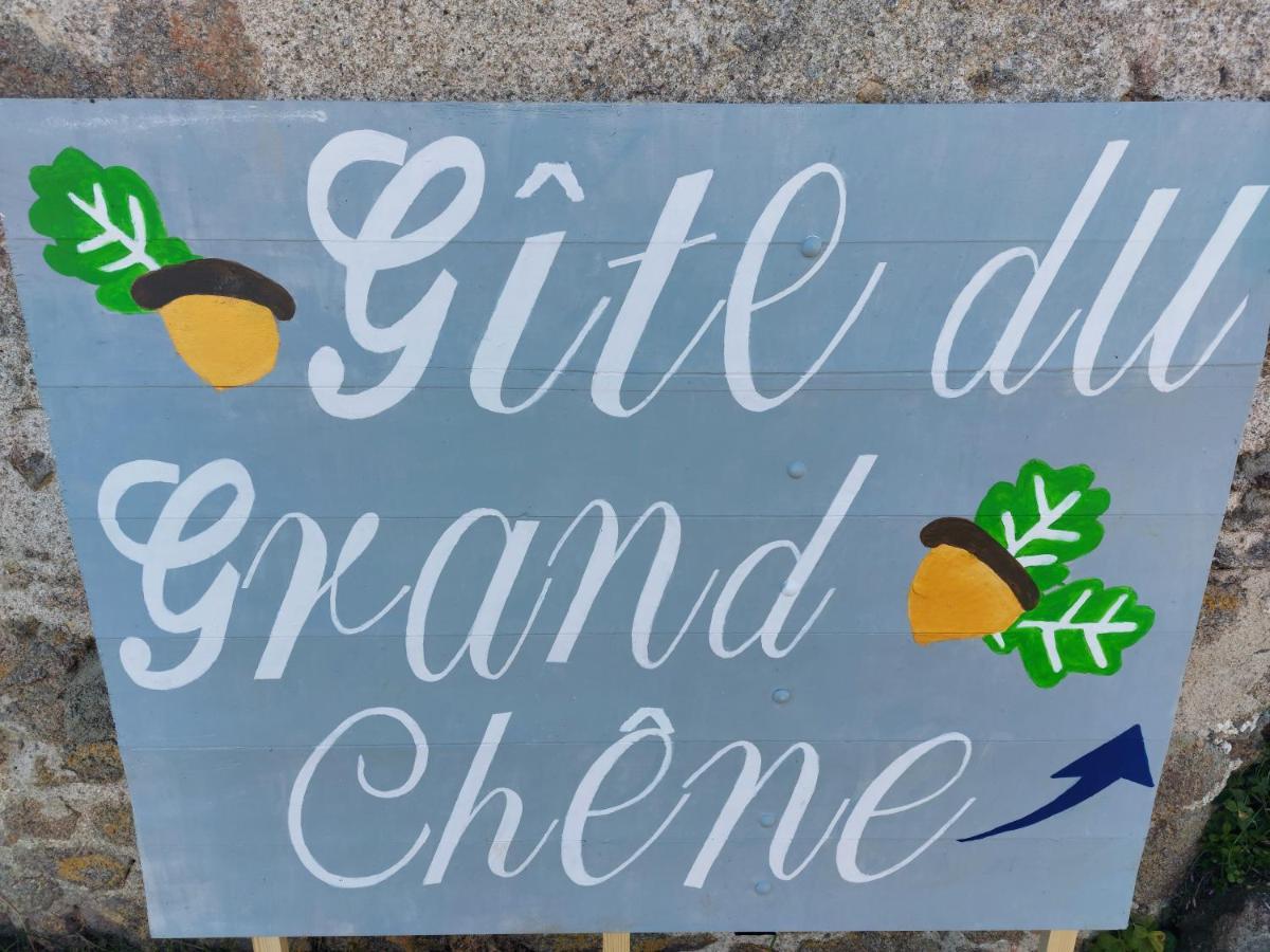 Gite Du Grand Chene Saint-Léger-Magnazeix Eksteriør billede